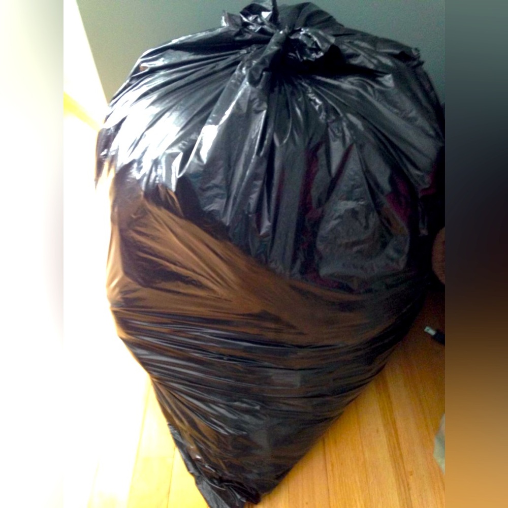 Bag of 4t clothes for girls